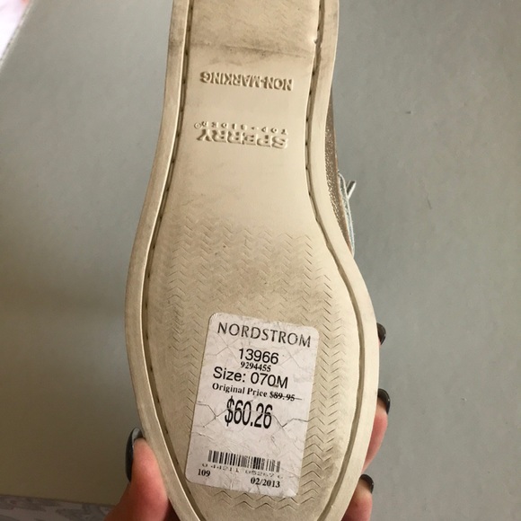 BASICALLY NEW Sperry Top-Sider flats size 7 - Picture 7 of 8